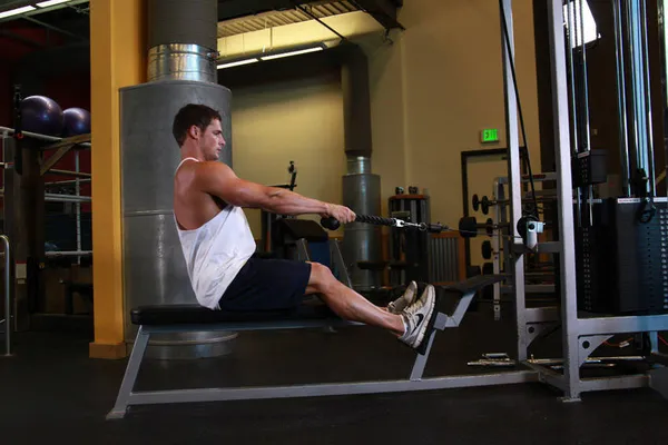 Low Pulley Row To Neck